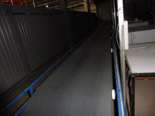 Ленточный конвейер 25м, Ростовская область. Ленточный транспортер: длина ленты 2*25м, ширина ленты 1*0.74м и 1*0.57м. Находятся по адресу: Ростовская область, г. Ростов-на-Дону, р-н Октябрьский, ул. Днепроградская, 11.