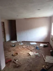 Доля дома 72.1 кв.м и участка 757 кв.м в Челябинской области. 1/7 доля дома и 1/7 доля земельного участка. Еще 1/7 доля дома и 1/7 доля земельного участка. Еще 1/7 доля на здание, площадь 72.1 кв.м, назначение: жилое, адрес: Россия, Челябинская обл., Увельский р-н, с. Красносельское, ул…