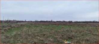 Земельный участок, площадь: 600кв.м., адрес (местонахождение): Российская Федерация, Астраханская область, м.р-н Наримановский, с.п. Волжский сельсовет, с. Верхнелебяжье, ул. Дачная, з/у 9, кадастровый номер: 30:08:040106:86 Ограничение прав и обременение объекта недвижимости: Ограничения прав на…