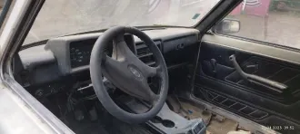 Автомобиль ВАЗ 21214. Тип - легковой. Регистрационный знак - М199КХ 61/rus. Год выпуска - 2001 г. Идентификационный номер (VIN) XTA21214021611702. Модель, № двигателя - 21214, 6693245. Цвет - светло-бежевый. Мощность двигателя, л.с. - 59.0 кВт. Рабочий объем двигателя - 1690 куб.см. Тип двигателя -…