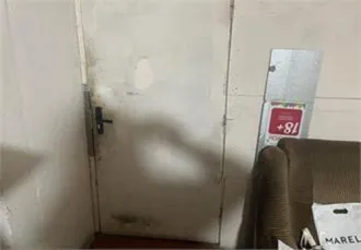 Нежилые помещения (кладовые) по адресу: Санкт-Петербург, Московское ш., д. 26, корп. 2, стр. 1: №76-Н, кадастровый номер 78:14:0007685:5613, площадь 11 кв.м; №77-Н, кадастровый номер 78:14:0007685:5614, площадь 10,5 кв.м; №78-Н, кадастровый номер 78:14:0007685:5615, площадь 10,7 кв.м; №79-Н…