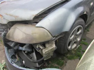 Volkswagen Passat 2002 года выпуска, цвет серый, государственный регистрационный знак Р121ХА99, VIN WVWZZZ3BZ2E204002. Мощность двигателя 170 л.с., объем двигателя 2324 см³, механическая коробка передач, вид транспорта легковой.