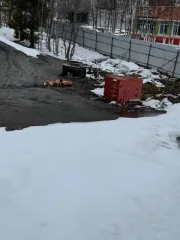 Строительные материалы (ТМЦ) по перечню, товарно-материальные ценности, движимое имущество (материалы) в соответствии с перечнем, приведённым в приложении к порядку продажи имущества должника.