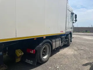DAF FT XF 105 460, 2018 года выпуска, грузовой тягач седельный, VIN XLRTE47MS0G195088, государственный регистрационный знак Е 999 ЕР 134, цвет белый