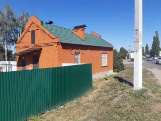 Магазин Чайка 57.3 кв.м и земельный участок 307 кв.м Воронежская обл Вид объекта: Иные строения, помещения и сооружения. Магазин по торговле товарами повседневного спроса «Чайка». Адрес места нахождения объекта: 397600, Воронежская обл, , г. Калач, , пер Ленинский, 1а. Площадь (м2): 57,3…