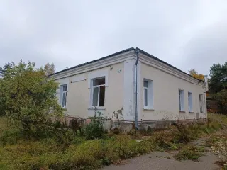 Нежилое здание 109,5 кв.м г.о. Серпухов с земельным участком 2 910 кв.м Кадастровый номер: 50:32:0060203:866 Общая площадь: 3019,5 Количество этажей: 1, в том числе подземных 0