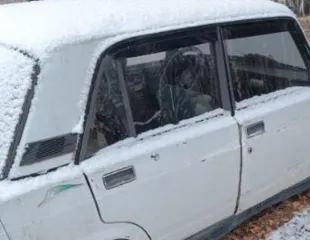ВАЗ 21065, 1997 Автомобиль "ВАЗ 21065", 1997 г.в., № кузова XTA210650W3978062 имущество продается в том виде, в каком оно есть, проданное имущество обмену и возврату не подлежит вне зависимости от вероятности выявления видимых или скрытых дефектов после приобретения. За скрытые дефекты имущества…