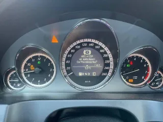 Mercedes-Benz E-Klass 2009 года, 204 л.с., 220000 км, АКПП. Автомобиль Mercedes-Benz E250CGI, 2009 года выпуска, VIN WDD2073471F022992, государственный регистрационный знак Т095ТВ/55.