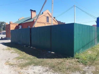 Магазин Чайка 57.3 кв.м и земельный участок 307 кв.м Воронежская обл Вид объекта: Иные строения, помещения и сооружения. Магазин по торговле товарами повседневного спроса «Чайка». Адрес места нахождения объекта: 397600, Воронежская обл, , г. Калач, , пер Ленинский, 1а. Площадь (м2): 57,3…