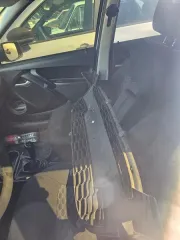Lada Kalina 219210, автомобиль ВАЗ – 219210 LADA KALINA с г.н В915ВА01, белого цвета, дефекты по кузову, документы ТС отсутствуют. Вид транспорта: Легковой автомобиль. Год выпуска: -. Государственный регистрационный знак: В915ВА01. VIN номер: -. Марка: ВАЗ. Модель: 219210.