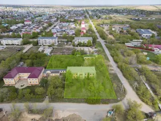 Продажа объектов недвижимости общей площадью 686,2 кв. метра по адресу: Российская Федерация, Алтайский край, городской округ город Яровое, г. Яровое, ул. Гагарина, д. 2, с кадастровыми номерами 22:72:070606:57 и 22:72:070606:41, одновременно с земельным участком площадью 5 028 кв. метров…