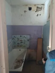 Доли 3/3 квартиры, 43,4 м², Курганская область 1/3 доля квартиры в Курганской обл. еще 1/3 доля квартиры в Курганской обл. еще 1/3 доли в квартиры, площадью 43,4 кв.м., этаж 2, кадастровый (условный) номер: 45-45-02/003/2010-789, расположенной по адресу: Курганская область, Шадринский район, с…