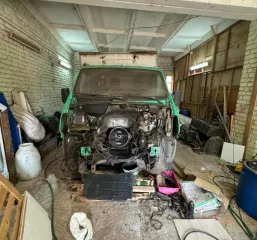 Автомобиль марки ГАЗ A23R32, 2014 г.в., г/н А183РТ43, VIN X96A23R32E2571022, номер кузова (прицепа) A21R22E0015342, двигатель № 89606693 Автомобиль марки ГАЗ A23R32, 2014 г.в., г/н А183РТ43, VIN X96A23R32E2571022, номер кузова (прицепа) A21R22E0015342, двигатель № 89606693,кабина зеленого цвета…