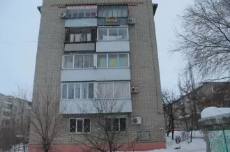 Квартира - 30,4 кв.м, 1-комнатная, 5 этаж, кадастровый номер 64:48:000000:154791
Адрес: Саратовская обл., г. о. г. Саратов, г. Саратов, ул. 3-я Степная, д. 19, кв. 19
Ограничения и обременения: нет доступа на объект, имеются зарегистрированные и/или проживающие лица, в т. ч. несовершеннолетние…