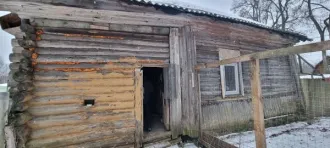 Жилой дом 25,8 кв.м и земельный участок, Можайский городской округ, Московская область. Жилой дом признан непригодным для проживания, площадью 25,8 кв.м, с кадастровым номером 50:18:0040330:79, адрес: Российская Федерация, Московская область, Можайский городской округ, рабочий поселок Уваровка…