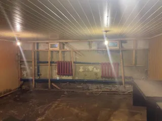 Нежилое помещение расположено по адресу: Санкт-Петербург, ул. Орбели, д. 27, корп. 4, литера Г, пом. 3-Н. Площадь 141.3 кв.м, назначение: нежилое помещение, этаж: подвал, кадастровый номер 78:36:0535303:5745. Право собственности подтверждается записью в Едином государственном реестре недвижимости…