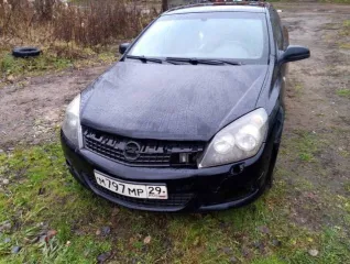 Opel Astra 2008 года, 90 лс, пробег 203000 км. Цвет черный. VIN: W0L0AHL0885157475, ПТС: 820H642407, госномер M797MP29.