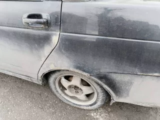 Легковой автомобиль, марка: ВАЗ 21703, модель: Лада Приора, год изготовления: 2007, VIN: ХТА21703070043707, г/н: О706РЕ33. Транспортное средство на ходу, есть проблемы с двигателем.