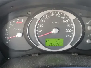 Hyundai Tucson 2.7 GLS 2006 года выпуска. VIN: KMHJN81DP6U480900.