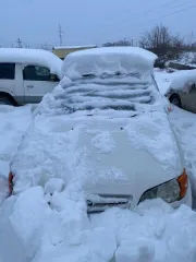 Toyota Ipsum 2000 автомобиль марки Toyota Ipsum с государственным регистрационным знаком У904КК14, автомобиль белого цвета, все 4 колеса на месте, все стекла целые, задняя фара разбита, вмятина на задней двери, 2000г.в., объем двиг. - 2, назначение: pryamie, вид транспорта: Легковой