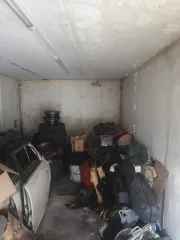 Гараж, площадь: 17.1 кв.м, назначение: Нежилое, кадастровый (условный) номер: 25:28:040011:6900, адрес (местонахождение): 690087, Приморский край, г Владивосток, Первореченский р-н, ул Сабанеева, д 24, вид собственности: Индивидуальная.