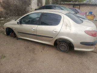 Peugeot 206 2008 Автомобиль легковой, марка: Peugeot, модель: 206, VIN: VF32BKFWA72785146, гос. рег. номер: А464ТМ156, год изготовления: 2008