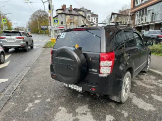 Suzuki Grand Vitara 2013, Suzuki Grand Vitara (идентификационный номер (VIN) JSAJTD54V00677940, год изготовления 2013). С подробной информацией о составе и характеристиках имущества, реализуемого на торгах, можно ознакомиться, подав запрос на электронную почту kovalevkovalevlv@yandex.ru или…