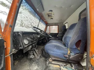 Грузовой самосвал КАМАЗ-5511, 1985 года, двигатель № 74010-12109, шасси (рама) № 204042, цвет оранжевый, ГРЗ У300УХ28.