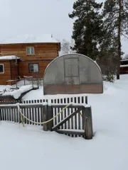 Здание 34,7 кв.м., земельный участок 1038 кв.м., Якутск. Здание с кадастровым номером 14:35:000000:2227, назначение: нежилое, общей площадью 34,7 кв.м., расположенное на земельном участке с кадастровым номером 14:36:106082:181, общей площадью 1038 кв.м. по адресу: Республика Саха (Якутия), г…