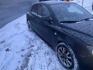 Mazda 3, 2006 года, 105 л.с., АКПП, Легковой автомобиль, марка: MAZDA 3, год изготовления: 2006 г.в., VIN: JMZBK14Z571568982, г/н: Т630АВ198 (имеются аресты и ограничения).