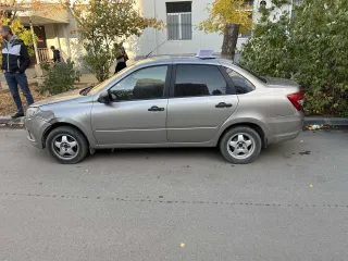 Lada Granta, 2020 года выпуска, идентификационный номер (VIN) – XTA219010M0727573, цвет серый, седан. Марка, модель: Lada Granta, 2020 года выпуска, идентификационный номер (VIN) – XTA219010M0727573, цвет серебристо серый металлик, трансмиссия: механическая, ЭПТС №: 164301013464621. Транспортное…