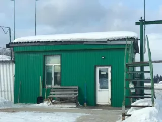 Недвижимое имущество: (1) Сооружение, 24:12:0380107:501, Нежилое (сооружение), склад временного содержания, Красноярский край, Енисейский район, с. Верхнепашино, ул. Советская, 1В/8, 641 кв. м; (2) Здание, 24:12:0380107:512, Нежилое, 663148, Россия, Красноярский край, Енисейский район, с…