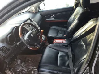 Lexus RX350 2007, VIN-номер JTJHK31U902041793, 2007 г.в. Ознакомиться с имуществом и документами можно по согласованию с организатором торгов, тел.: +7 (923) 730-80-47, e-mail: nastya.nowak@mail.ru, почтовый адрес: 127247, г. Москва, а/я 25. Адрес местонахождения транспортного средства: 630020…