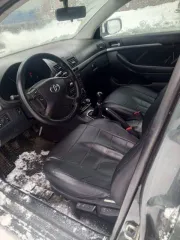 Toyota Avensis 2006 года, 129 л.с., пробег 300000 км, АКПП. Цвет темно-зеленый. VIN: SB1BR56L40E185254, ПТС: 42РТ119721, госномер А150НЕ142.