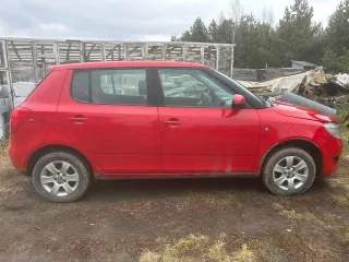 Легковой автомобиль, SKODA FABIA, 2014 г.в., грз: В726КЕ196, VIN XW8EH45J1EK516438, цвет красный, мощность двигателя 69 л.с., объем двигателя 1 198 куб.