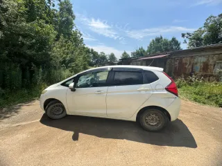Honda Fit 2013, автомобиль марки HONDA модель FIT 2013 г.в., номер кузова GK3-1000841. Ознакомление с имуществом возможно по месту его нахождения: г. Большой Камень, ул Приморского Комсомола 43, предварительно согласовав время с Финансовым управляющим по тел. +79130034396 или направив запрос на…