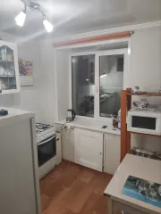 Доля 6/7 в праве общей долевой собственности на жилое помещение, кадастровый номер 63:09:0301101:1190, площадью 31,7 кв.м., расположенное по адресу: Самарская область, г. Тольятти, Центральный р-н, ул. Мира, д.35, кв.23.