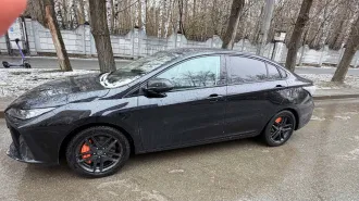 OMODA S5 GT 2023, год выпуска – 2023, VIN – LVVDC21B5PD324140. Важная информация: скоры по кузову. Возможна коррозия кузовных элементов, замятие кузовных элементов, на изношенной резине (автопокрышках), техническое состояние автотранспортного средства не проверялось, возможны скрытые дефекты, не…