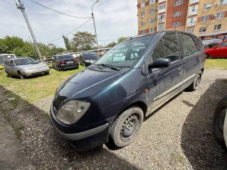 Renault Scenic 2001 года, цвет темно-зеленый, VIN VF1JA04B525811457.