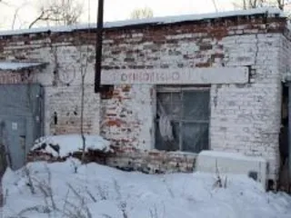 Хозяйственный блок 37,8 кв. м. Местонахождение: Хабаровский край, Хабаровский район, село Калинка, улица Энергетиков, дом 11. Кадастровый номер 27:17:0301301:251. Количество этажей: 1. Материалы наружных стен здания: кирпичные. Общая площадь: 37,8 кв. м. Назначение здания: хозяйственный блок…