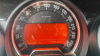 Citroen C5 2012 года, пробег 176161 км. VIN: VF7RD5FEACL507984.