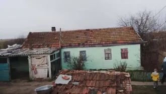 Доли дома и участка, Ставропольский край 1/6 доля дома и 1/6 доля земельного участка в Ставропольском крае еще 1/6 доля дома и 1/6 доля земельного участка в Ставропольском крае еще 1/6 доля в праве на жилой дом, площадь: 45,9 кв.м., кадастровый номер: 26:06:091818:30, и 1/6 доля в праве на…