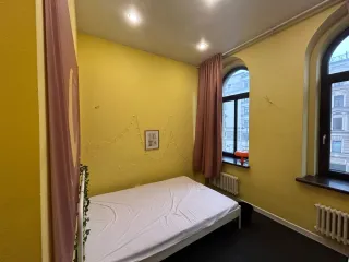Квартира, Санкт-Петербург, пр. Невский 166, кв. 3, 142 кв. м, 3 этаж. Квартира, назначение: жилое помещение. Площадь: 142 кв. м. Этаж: 3 Адрес: Санкт-Петербург, пр-кт. Невский, д. 166, литера А, кв. 3. Кадастровый номер 78:31:0001486:2054 Вид права: собственность) с последующим приобщением…
