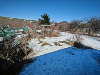 Земельный участок 567 кв.м Сахалинская область, площадь 567, уточненная площадь, погрешность 17.0 кв.м. Назначение: земли населенных пунктов. Адрес: Россия, Сахалинская область, Невельский городской округ, в районе с Селезнево, в составе садоводческого некоммерческого товарищества "Сахалинец"…