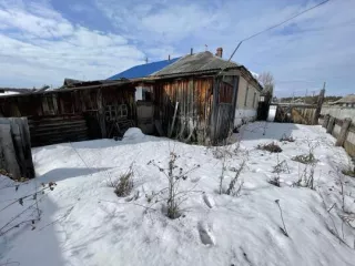 Жилое помещение, кад. номер 74:16:2900008:48, площадь: 57.8 кв. м. Собственность (2 доли по 1/2)
Челябинская область, р-н Нязепетровский, д Ситцева, ул Советская, д 27, кв 2