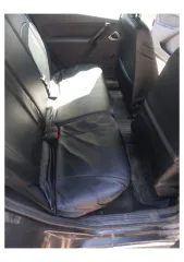 LADA Granta 2022 года выпуска, VIN: XTA219140P04650985. Цвет кузова белый, объем двигателя 1596 см³, тип кузова: легковой комби (хэтчбек). Автомобиль на ходу, однако требует комплексного ремонта: неисправен кондиционер; из‑за износа задних тормозных барабанов и колодок не функционирует стояночный…