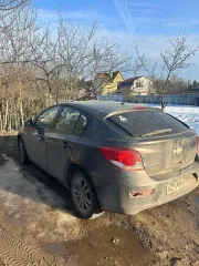 Chevrolet Kruz KL1 J, 2012 Легковой автомобиль марки: CHEVROLET, модель: KRUZ KL1 J, год выпуска: 2012г., идентификационный номер (VIN): XUFJA685JD3010425 (залогодержатель – ПАО «Совкомбанк»). Ознакомиться с имуществом можно по месту его нахождения Московская обл, Мытищи г.о., Марфино с, Усадебная…