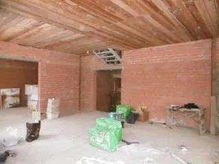 Дом 416,2 кв.м и земельный участок 1250 кв.м в Москве. Жилое здание, кадастровый номер: 77:18:0170703:336, этажность: 3, в том числе подземных 1, площадь: 416,2 кв.м, адрес: г. Москва, поселение Марушкинское, д. Власово, ул. Юбилейная, д.71. Земельный участок, кадастровый номер: 50:26:0170703:51…