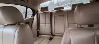 Jaguar S-Type 2006 года выпуска, VIN: SAJAA01M57FN73133. Государственный регистрационный знак: E527QB 186. Цвет кузова: вишневый.