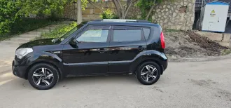 Kia Soul 2012, автомобиль марки KIA модель Soul 2012 г.в. VIN-номер XWEJT811BD0006692. Имущество является предметом залога ПАО "СОВКОМБАНК" (ИНН 4401116480; ОГРН 1144400000425), адрес 156000, г. Кострома, пр-т Текстильщиков, д.46.